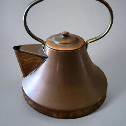 Antique Copper Kettle With Lid